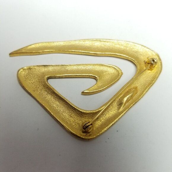 Vintage Gold Tone Spiral Brooch, Triangle Shape, Retro Modern Style, Bold 80s - Picture 2 of 5
